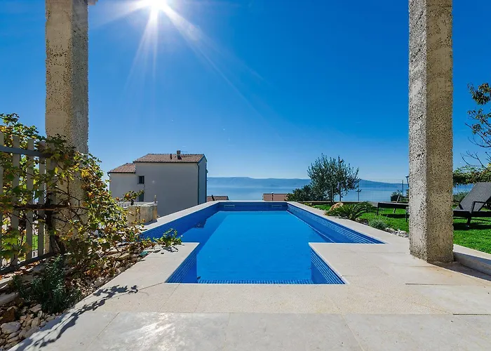 Lichtdurchflutete Penthousewohnung Nur 300 Meter Zum Mit Meerblick, Pool, Grill * 诺维·维诺多尔斯基