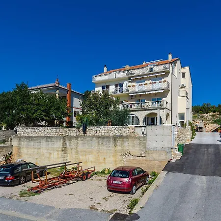 Lichtdurchflutete Penthousewohnung Nur 300 Meter Zum Mit Meerblick, Pool, Grill *